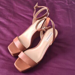✨ Stunning Antonia Melani Wedge Sandals - Size 11 ✨
